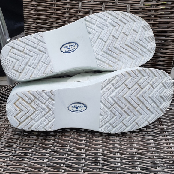 Nurse Mates Kayla - Picture 4 of 8